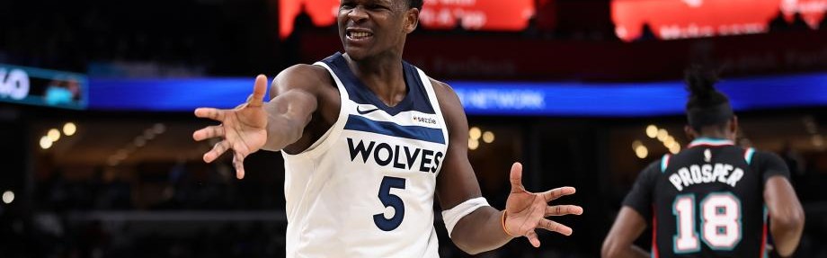 耀世娱乐官方平台-爱德华兹33分杰罗姆复出20+6 森林狼送灰熊6连败